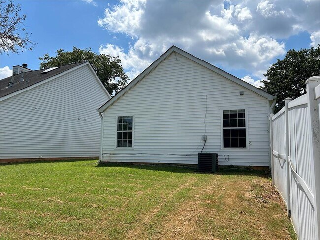 Building Photo - 3983 Hawks Nest Ct
