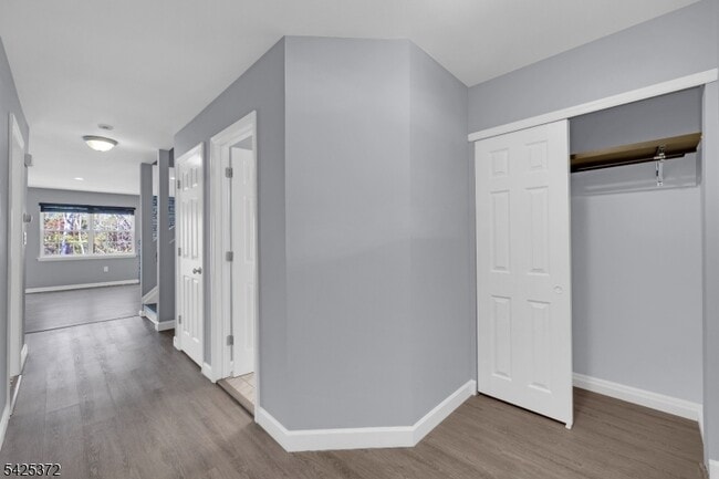 Building Photo - 30 Birch Terrace