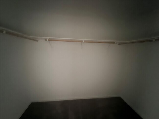 Building Photo - 29655 Knollwood Bay Rd