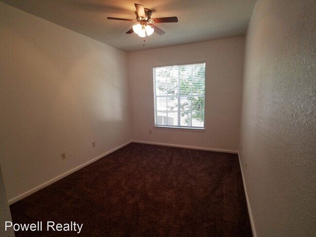 Building Photo - 1 br, 1 bath House - 9314 Crescent Loop Ci...