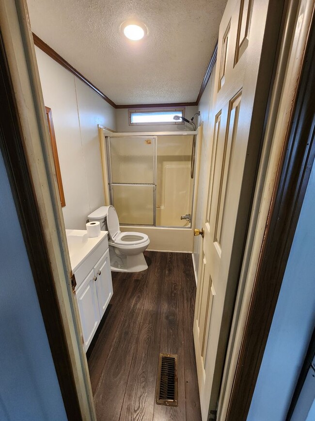 Building Photo - Spacious 2/2 House in Burnet TX