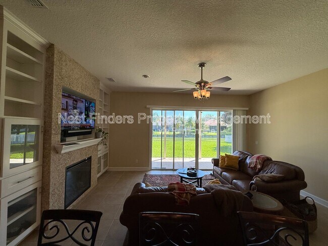 Building Photo - 4786 Yacht Ct