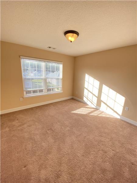 Building Photo - 120 Iron Horse Spur