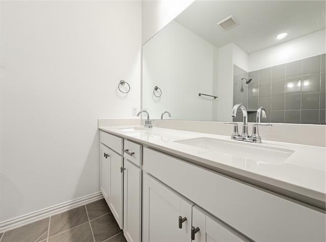 Building Photo - 2620 Rolling Mdw Rd