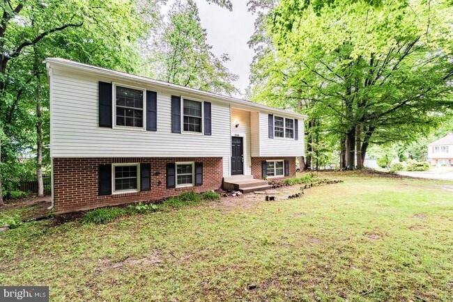 Building Photo - 5146 Bradfield Dr