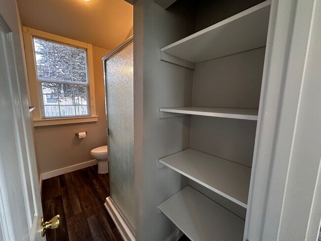 Building Photo - 169