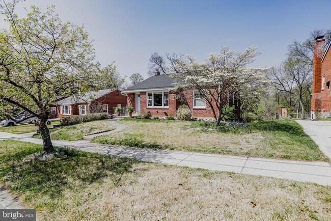 Building Photo - 3104 Gumwood Dr