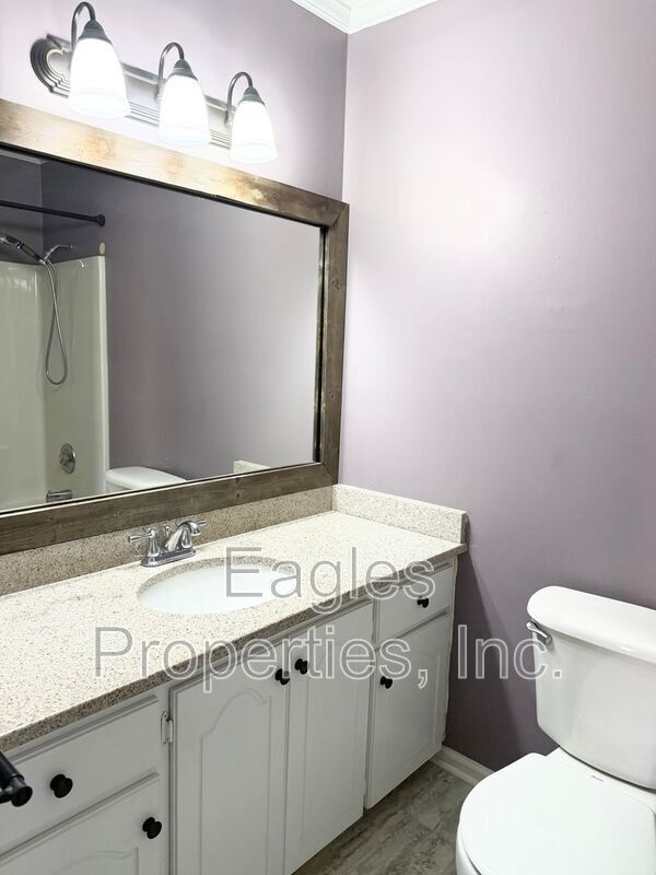 Building Photo - 306 Marlin Ln