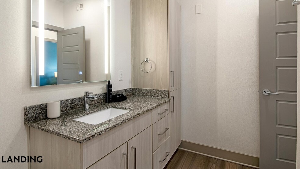 Building Photo - 1040 Jamison Lp