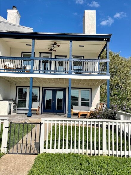 Building Photo - 221 Capetown Way