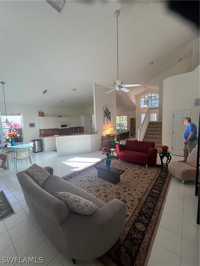 Building Photo - 8824 Ventura Way