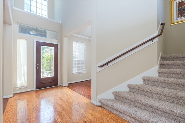 Building Photo - 26114 Sandersgate Ln