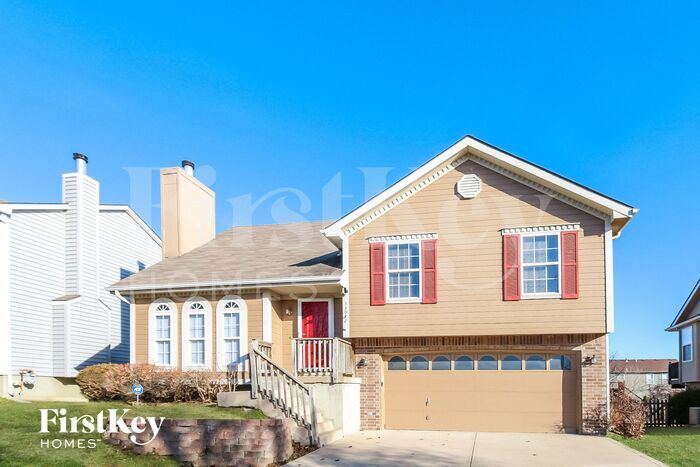 Primary Photo - 11031 N McKinley Ave