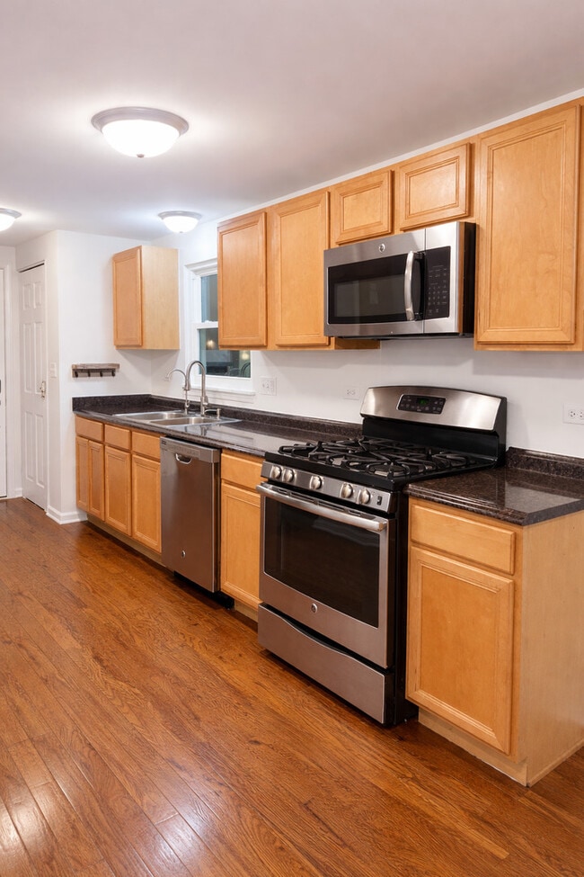 Building Photo - 222 Harrison St