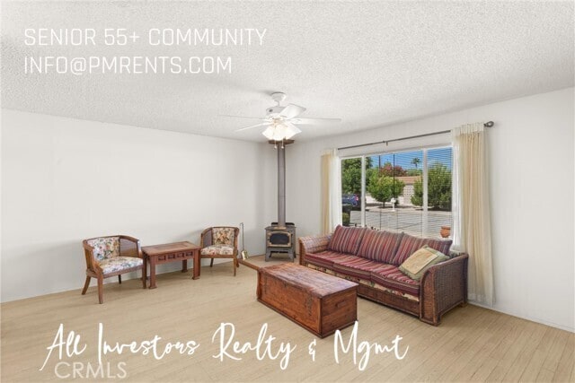 Building Photo - 880 S Ramona St