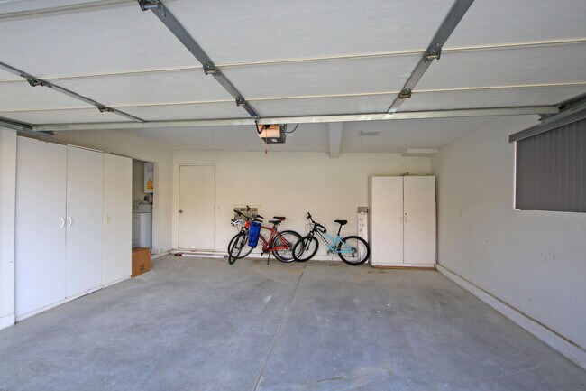 Building Photo - 40128 Baltusrol Cir
