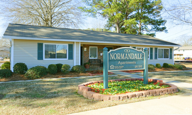 Building Photo - Normandale Apartments