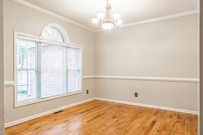 Building Photo - 1110 Devonshire Trail