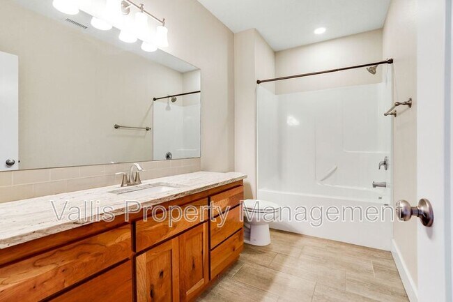 Building Photo - 5669 Cinnamon Teal St SE
