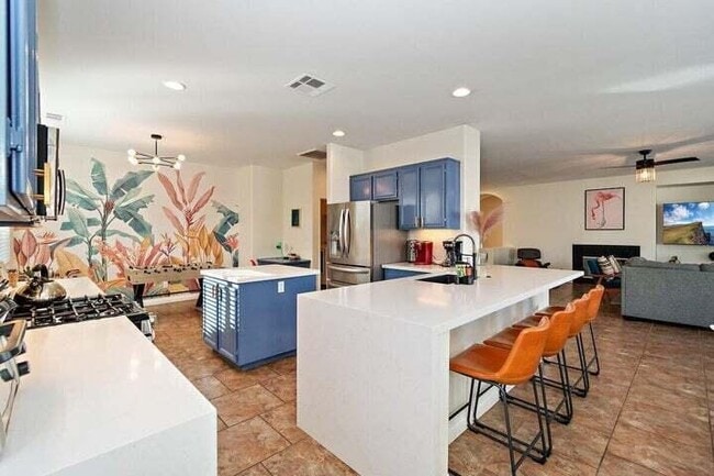 Building Photo - 80746 Diamondback Trail