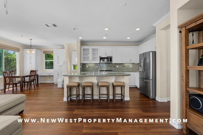 Building Photo - Renovated Carmel Valley 4 Bedroom at Costa...