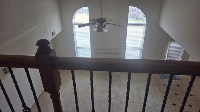 Building Photo - 2103 Trinity Manor Ln