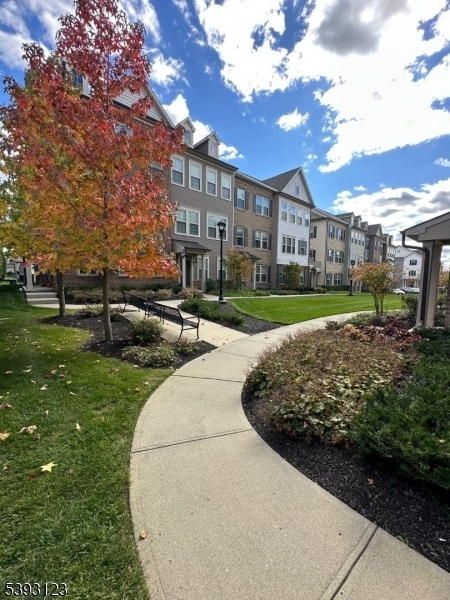 Building Photo - 2 Ambrosia Ct