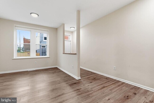Building Photo - 1817 N Gratz St