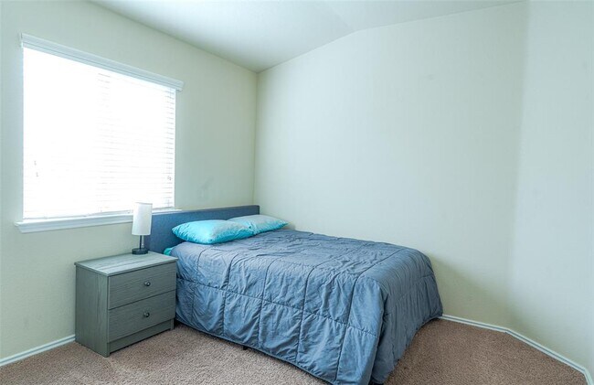 Building Photo - 5409 Rimes Ct