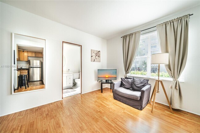 Building Photo - 1502 Jefferson Ave