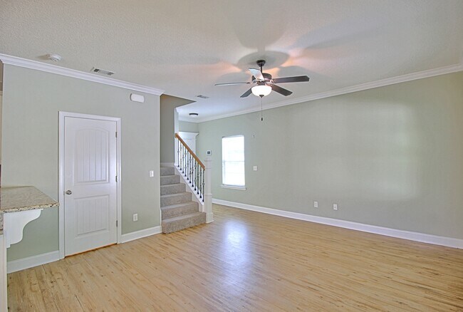 Building Photo - 1208 Cypress Fall Cir