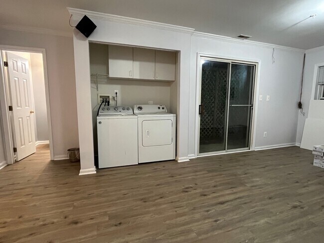 Building Photo - 3 Diamond Hill Ct