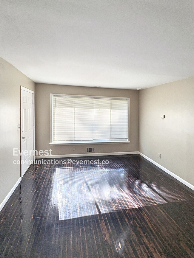 Building Photo - 2031 Nettie Ct