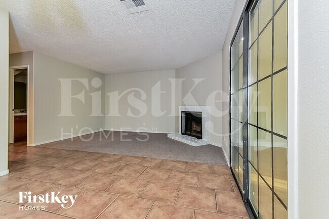 Building Photo - 1335 Clagett Ln