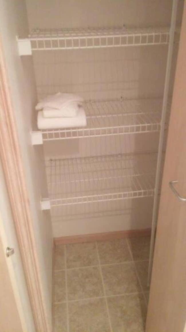 Building Photo - 305 Nautilus Dr