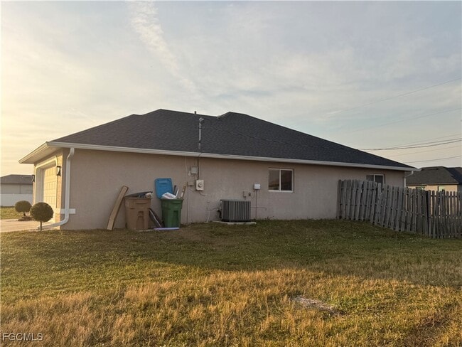 Building Photo - 2003 NW 7th Terrace