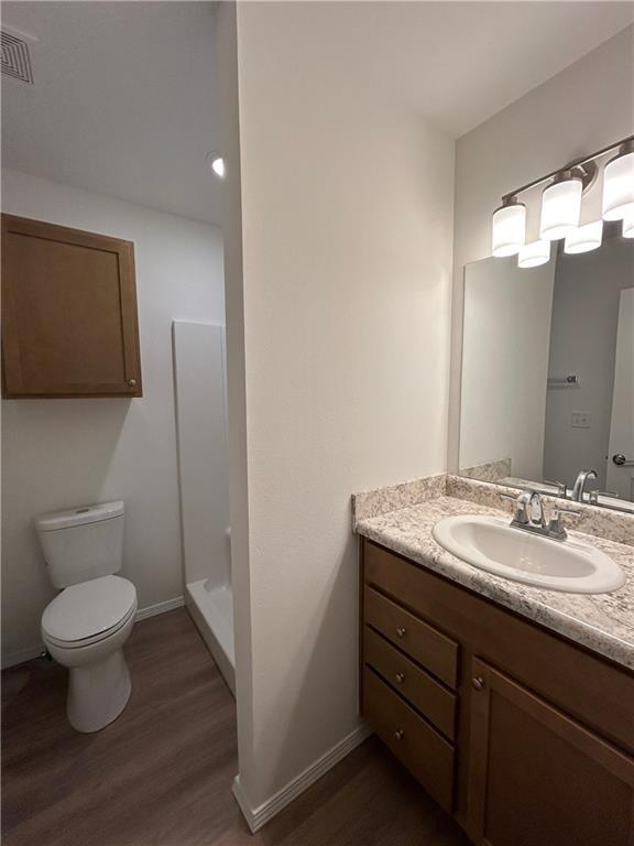 Building Photo - 2806 W Mockingbird Ln