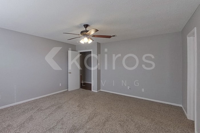 Building Photo - 4702 Janelle Dr