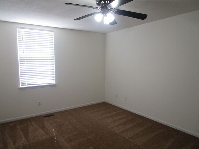 Building Photo - 3505-3507 La Mesa Dr.