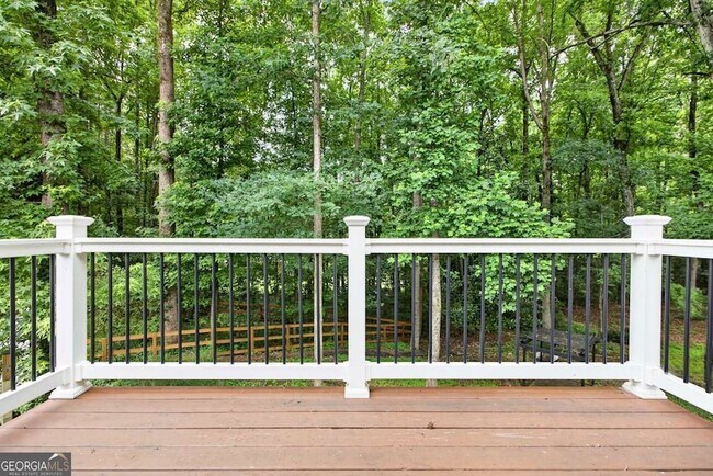 Building Photo - 72 Victorian Cir