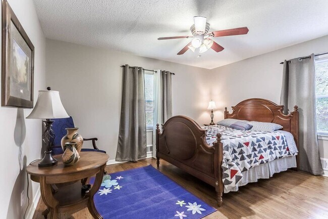 Building Photo - Beautiful 3 Bed Ranch Home with Finished B...