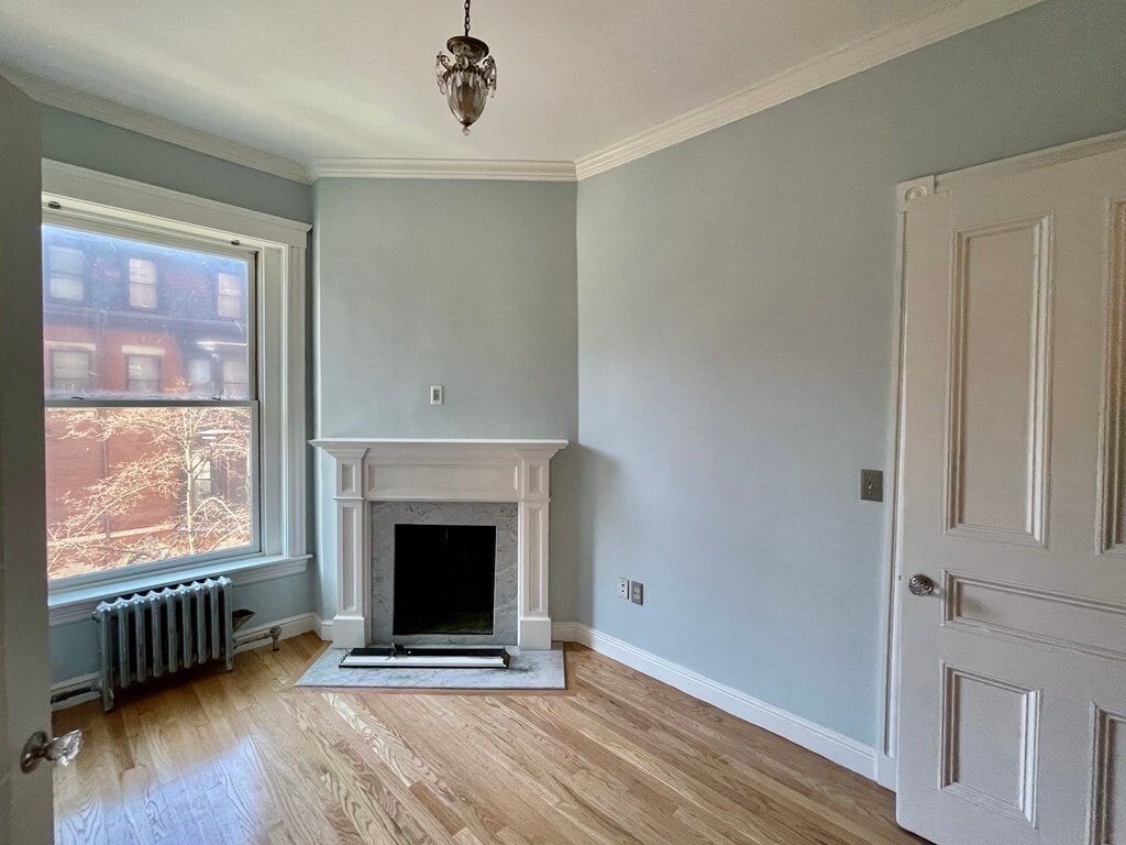 Building Photo - 270 Beacon St