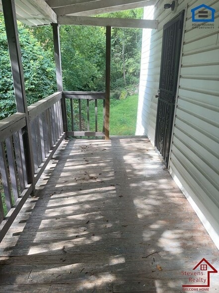 Building Photo - 4324 Grand Ave