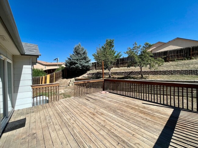 Building Photo - Ranch Style 4 Bedroom Home