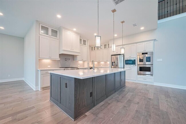 Building Photo - 1322 McMurtry Ridge Dr