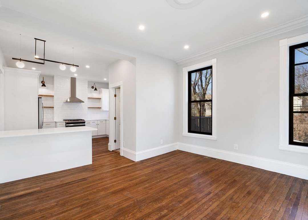 Building Photo - 31 Monadnock St