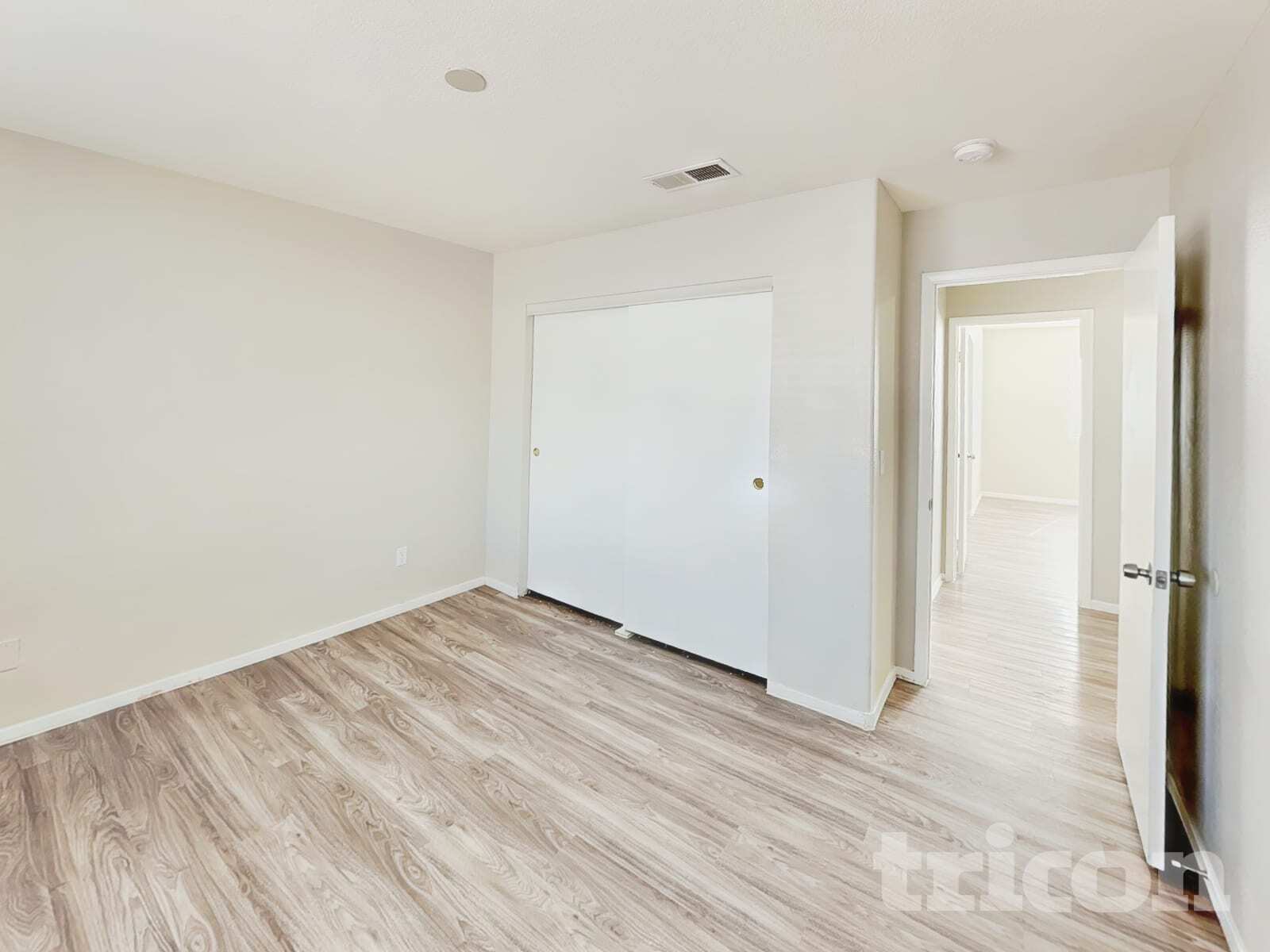 Building Photo - 5044 N Vista Del Rancho Way