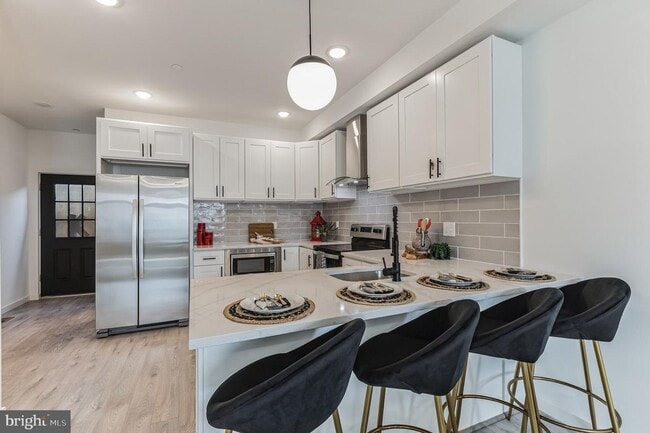 Building Photo - 5633 Warrington- New Construction 3 Bedroo...