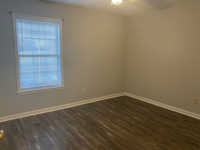 Bedroom - 1030 Jim Fox Rd