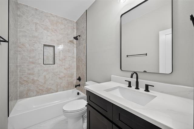 Building Photo - 2362 Usman Dr